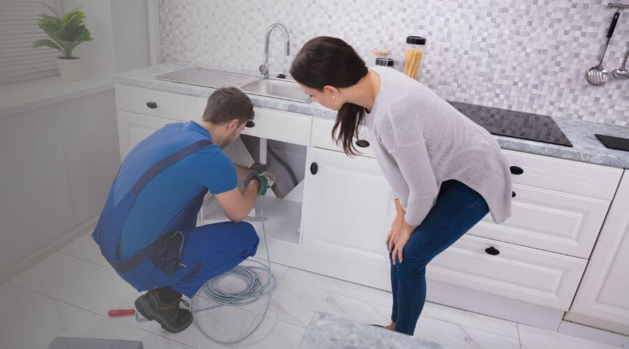 Expert burst pipe repair services in Eddy, TX